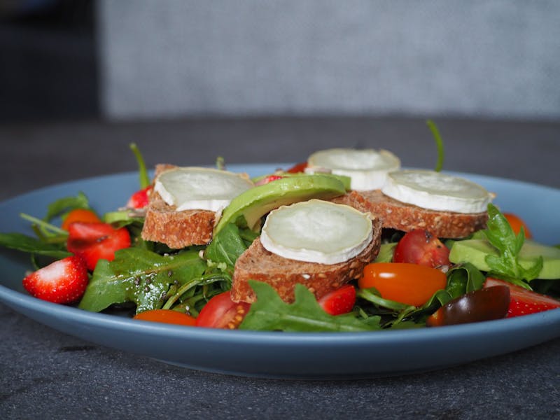 Roasted beet and goat cheese salad